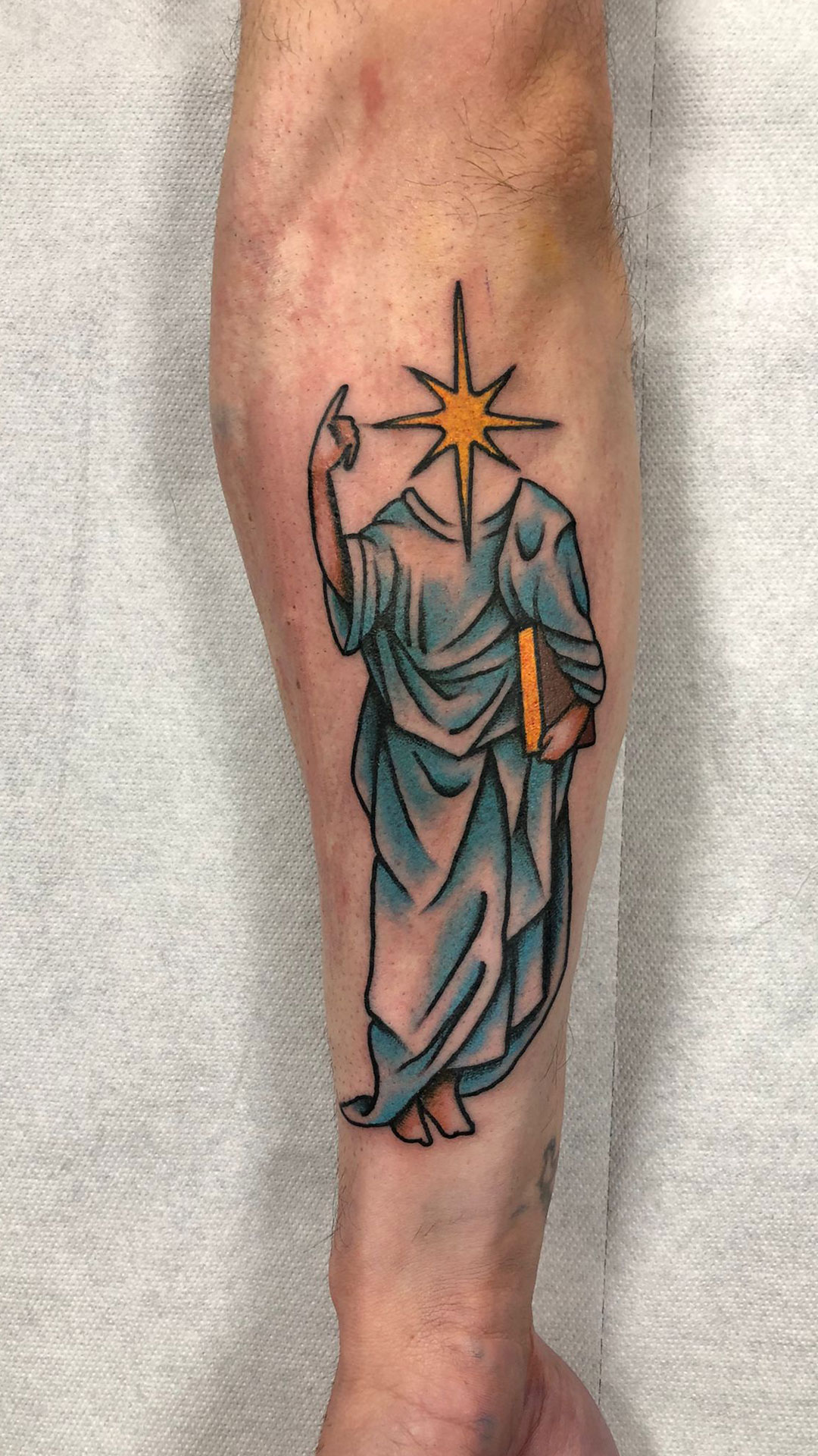 Red-Kirin-Tattoo-Piercing-Boutique-ser-sol-greg-tatuador