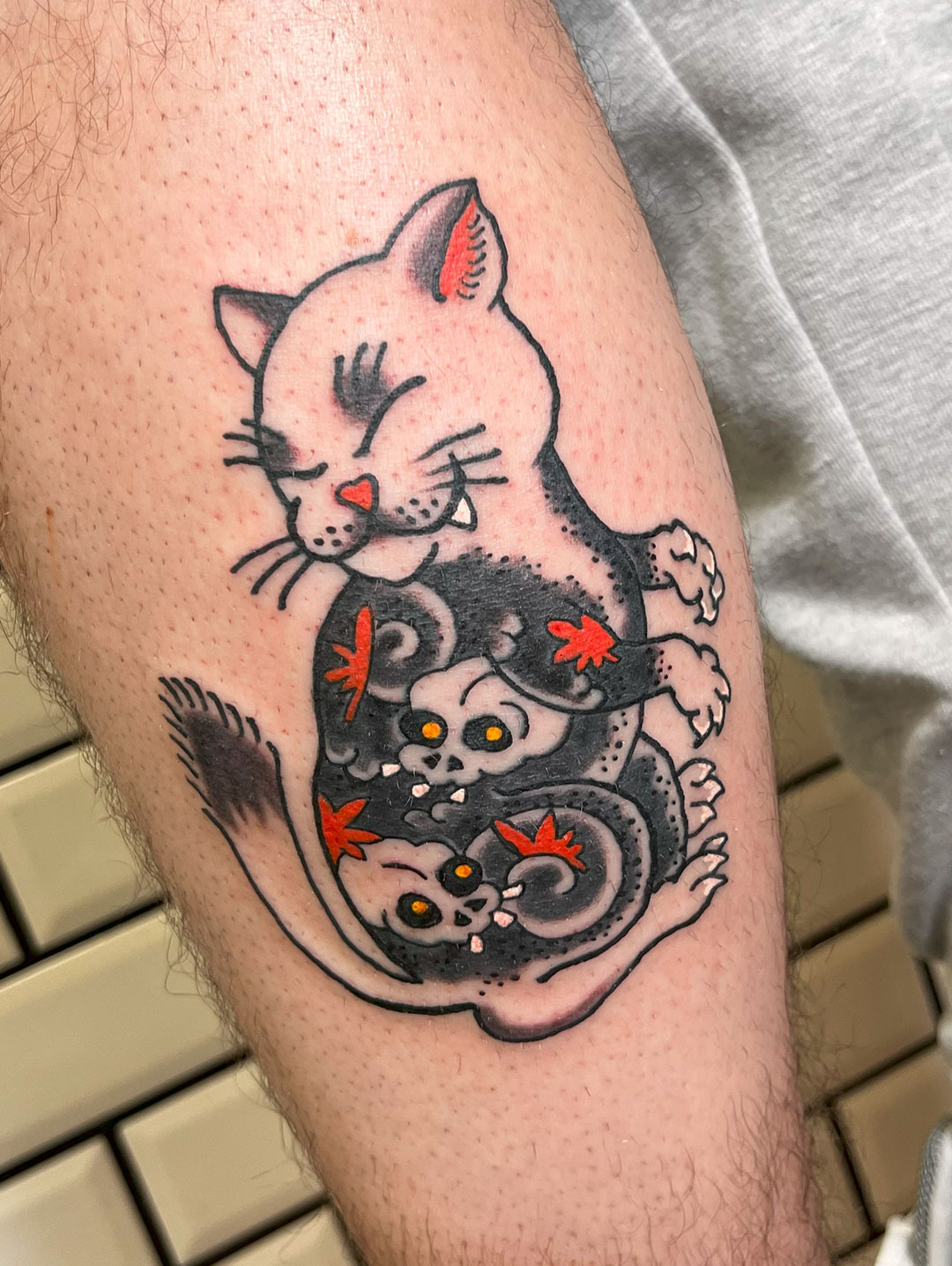 tatuaje de gato tatuado