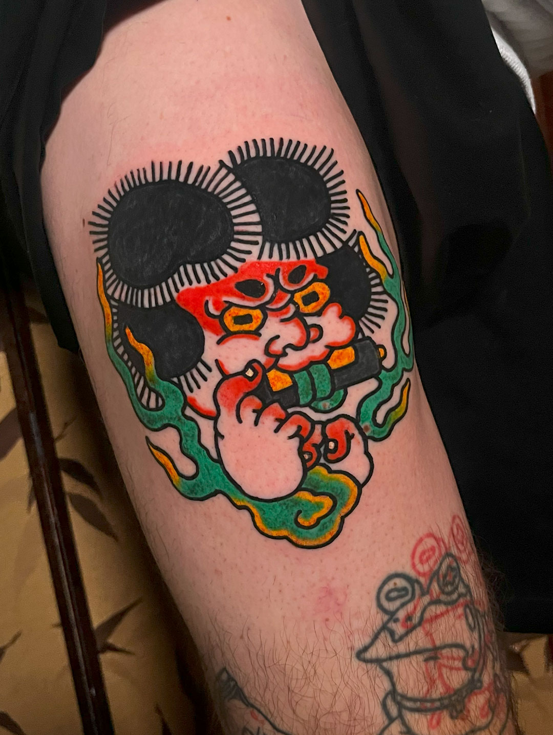 Red-Kirin-Tattoo-Piercing-Boutique-tattoo-jiraiya-mobile-pagina-artista-geru-tatuador