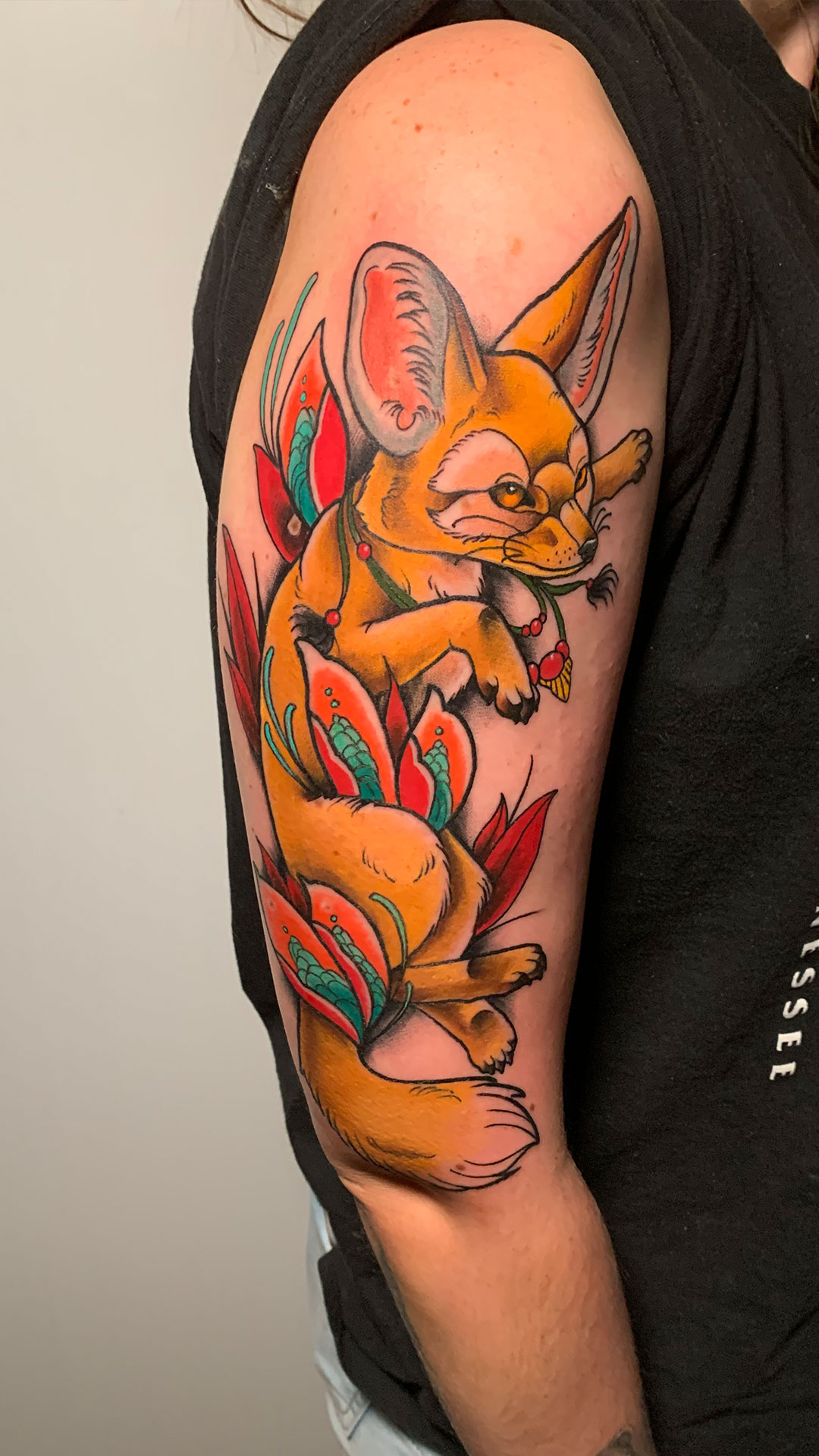 Red-Kirin-Tattoo-Piercing-Boutique-zorro-neotradicional-boas-tatuador